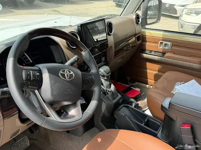 ربع(2025) مصندق 5 أبوآب بنزين سعودي فل كامل 6