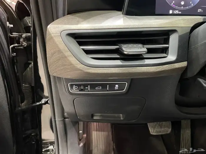 كيا كي 8 2022 نصف فل ( بنزين) 2.5L 19