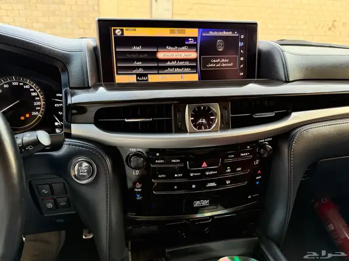 لكزس بلاك ديشن 2019 24