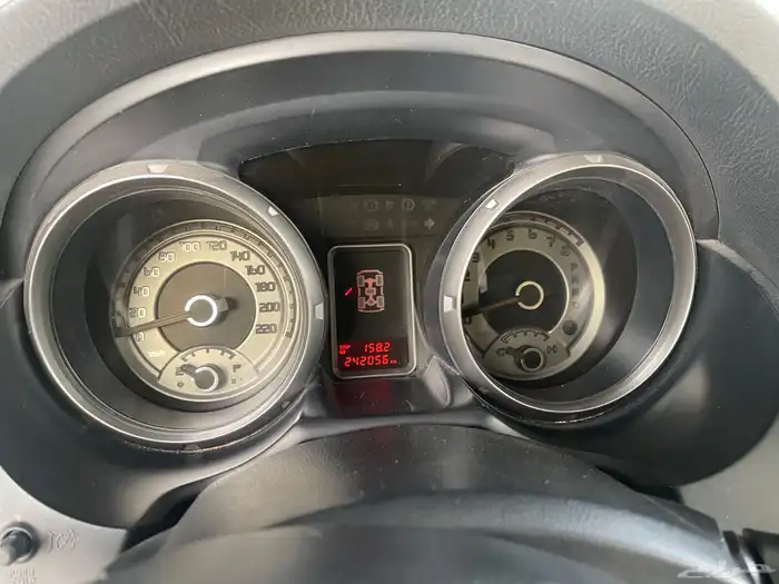 جيب باجيرو للبيع 2014 مفحوص ومجدد 0