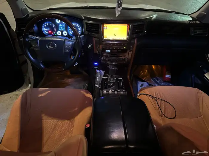 للبيع لكزس 6