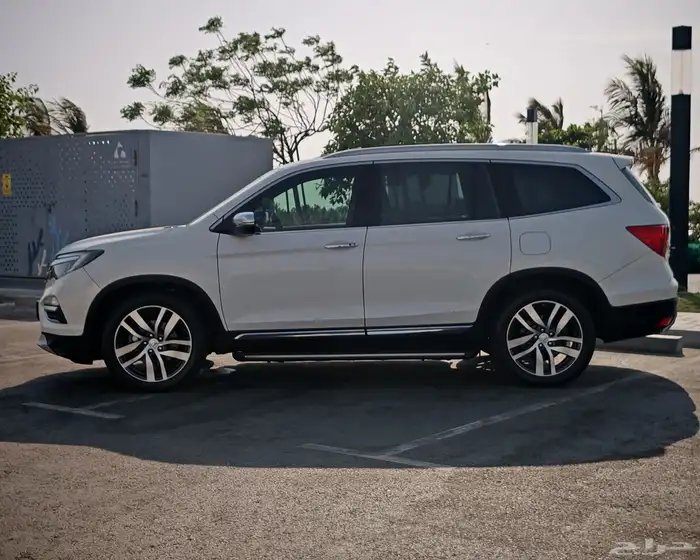 هوندا بايلوت تورينق فل كامل موديل 2016 بحالة الوكالة 3