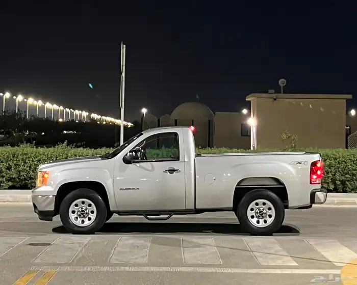 جي ام سي سييرا ( مخزن ) 5