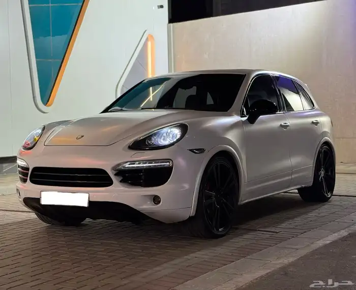 للبيع بورش كايين 2011 فل كامل 0