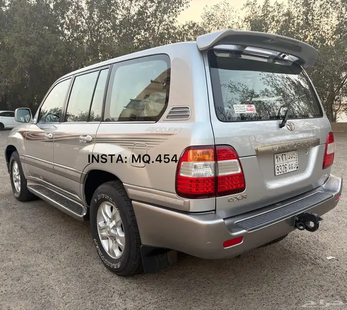 لاندكروزر 2007 مخزن 8