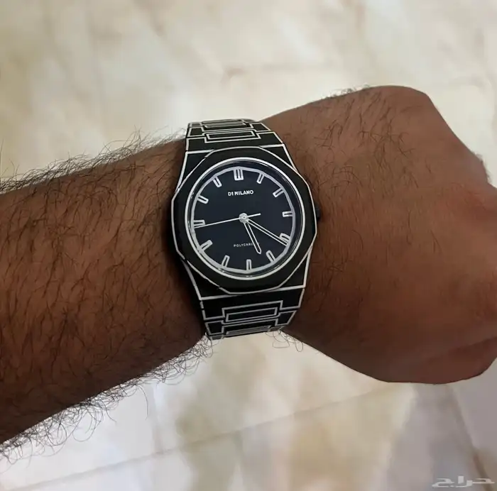 ساعة دي ون ميلانو سكيتش 0