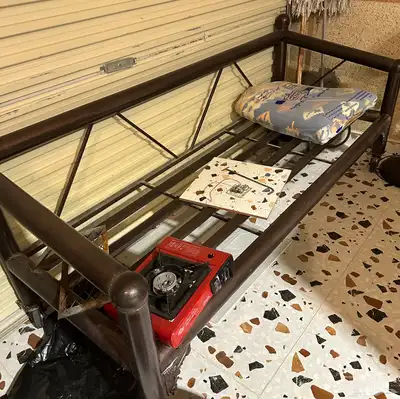 كرسي حديقه كوسي حوش حديد بس index