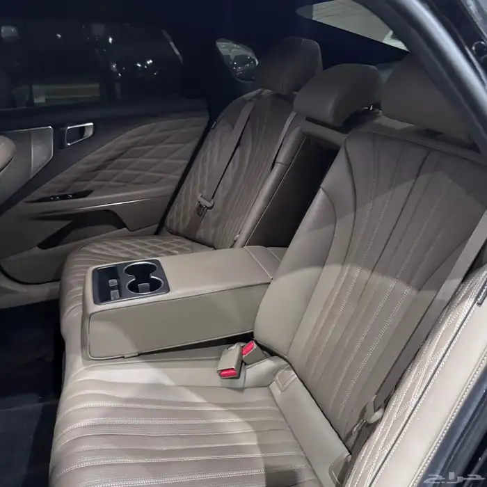 كي 8   2022 فل كامل ( 6 سلندر ) 17