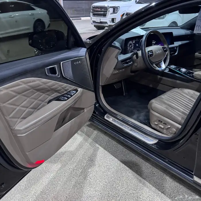 كي 8   2022 فل كامل ( 6 سلندر ) 7