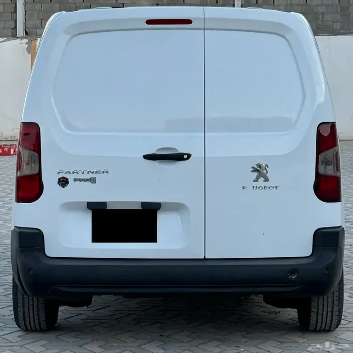 بيجو فان بارتنر 2021 باص بضاعه ديزل 5