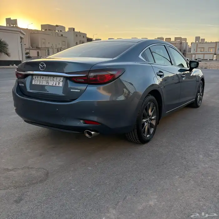 مازدا 6 2022 4