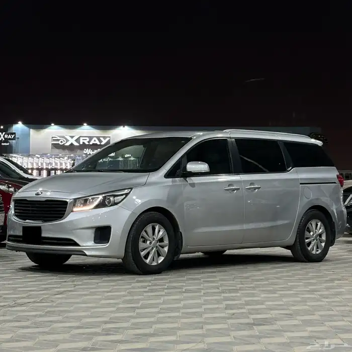 كيا كرنفال 2016 عائليه ثلاث صفوف 6