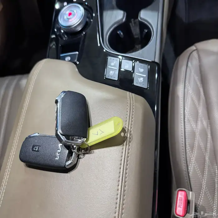 كي 8   2022 فل كامل ( 6 سلندر ) 27