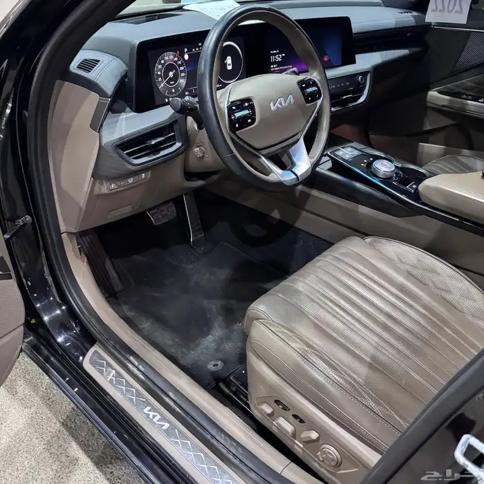 كي 8   2022 فل كامل ( 6 سلندر ) 10