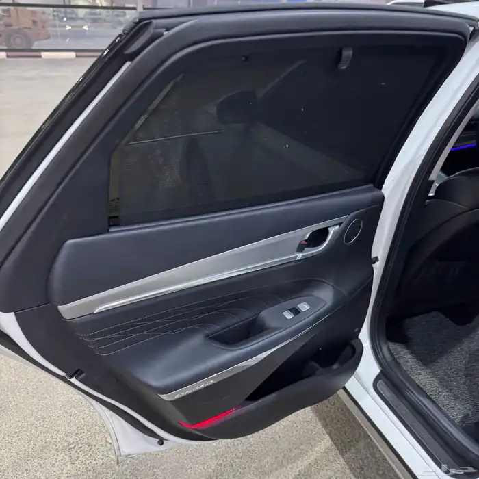 ازيرا 2020 فل كامل اعلى فئه ( 6 سلندر ) بدي وكاله 16