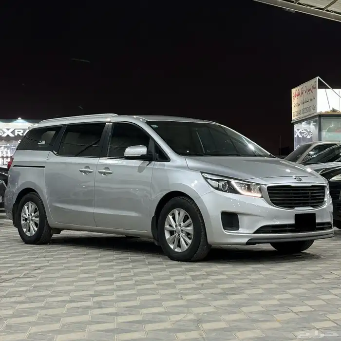 كيا كرنفال 2016 عائليه ثلاث صفوف 4