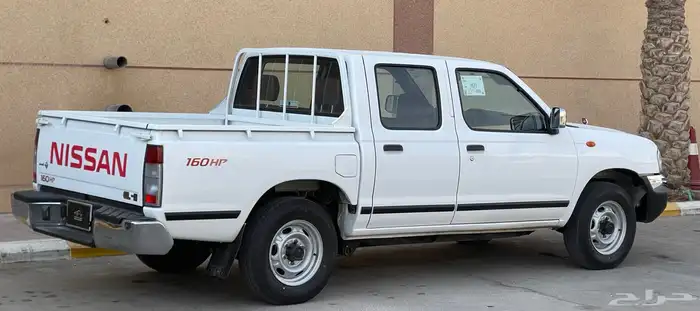 نيسان- ددسن-2013-غمارتين- بنزين-GL- قير عادي- بدون دبل- مخزن 11