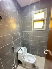 ابو حمزه للمقاولات ترميم وصيانة جميع الاعمال معلمين خبره في 9