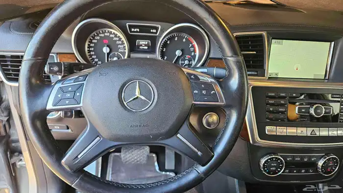 فرصة متميزة...مرسيدس GL500 موديل 2015 17