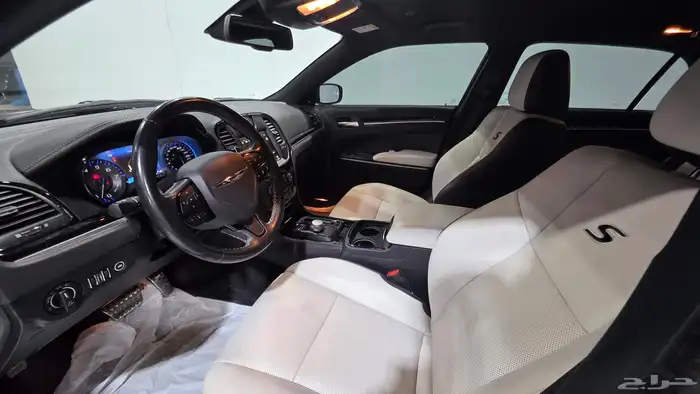 كرايزلر C300s فل 2021 11