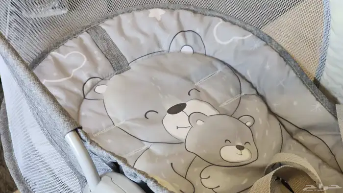 للبيع سرير أطفال هزاز كهربائي Mastela 3 in 1 (شبه جديد) 3