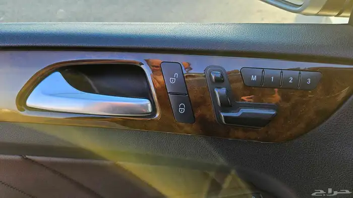 فرصة متميزة...مرسيدس GL500 موديل 2015 26