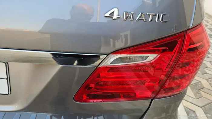 فرصة متميزة...مرسيدس GL500 موديل 2015 19