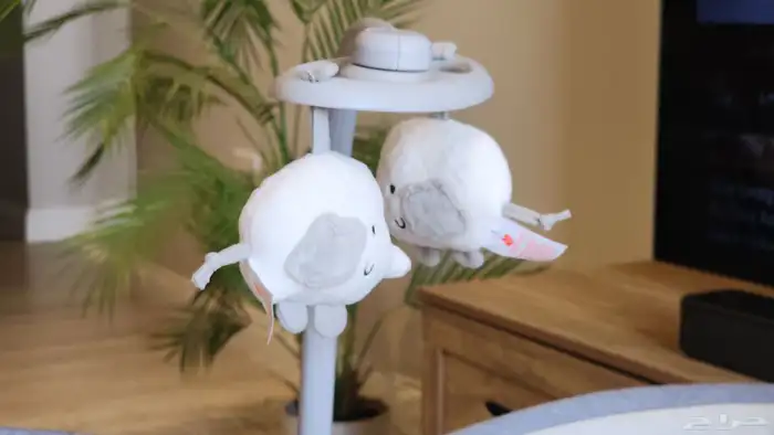 للبيع سرير أطفال هزاز كهربائي Mastela 3 in 1 (شبه جديد) 4