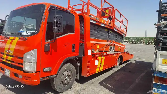 تأجير رافعات شوكيه وكرينات ومان لفت وسيزر لفت وبكلين يومي 5