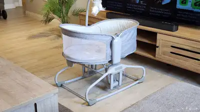 للبيع سرير أطفال هزاز كهربائي Mastela 3 in 1 (شبه جديد) index