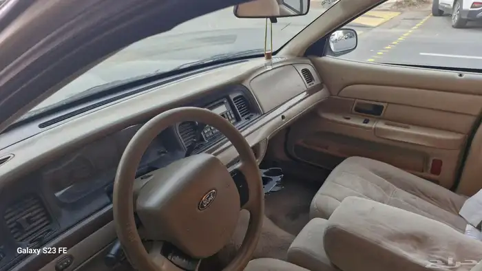 فورد كراون فكتوريا سعودي موديل 2009 2