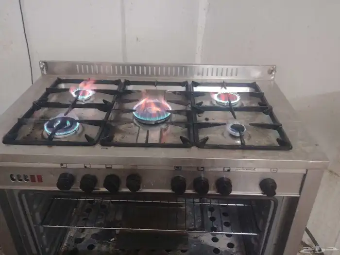 فرن شغال للبيع 0