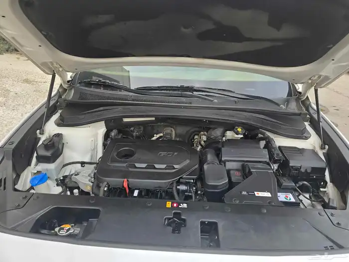 هونداي سنتافي موديل 2020بنزين نظيف جدا 16