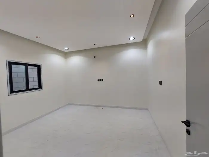 للبيع شقه تمليك أرضية نظم دبلكس مخطط 91جديدة 6 غرف وصالة وس 10