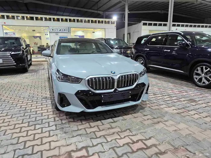 BMW520I M KIT - ممشى 16 الف -2024 3