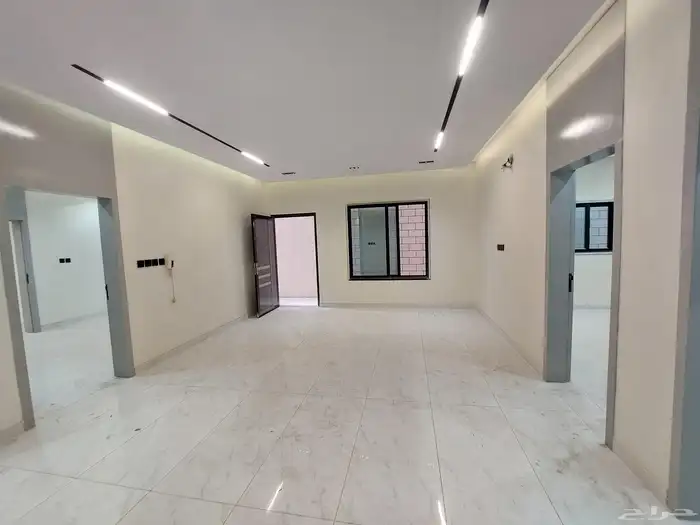 للبيع شقه تمليك أرضية نظم دبلكس مخطط 91جديدة 6 غرف وصالة وس 13