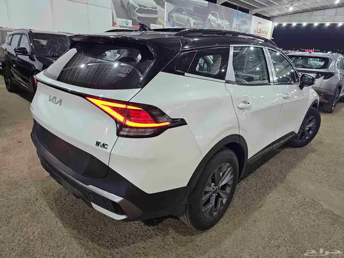 كيا سبورتاج 2026 نص فل لارج 1.5 4