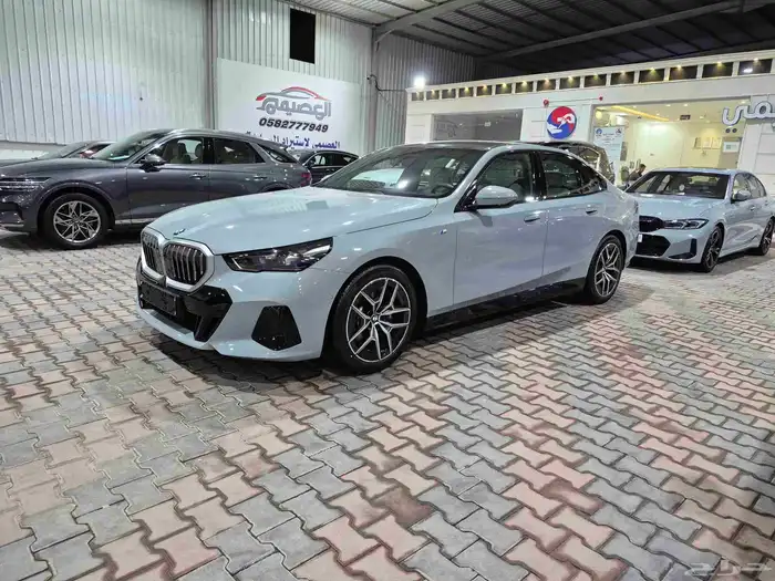 BMW520I M KIT - ممشى 16 الف -2024 7