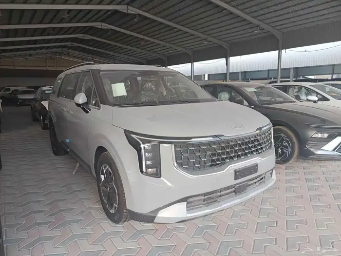 كيا كرنفال ستاندر 0