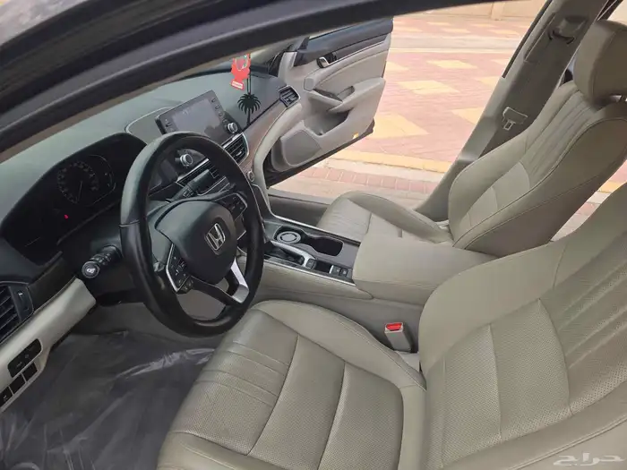 LX Sport 2019 1.5 Turbo هوندا اكورد 5
