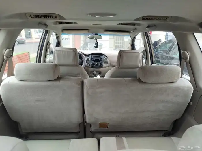 للبيع انوفا 2009 نظيفة جاهزة للاستخدام 13