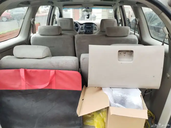 للبيع انوفا 2009 نظيفة جاهزة للاستخدام 12