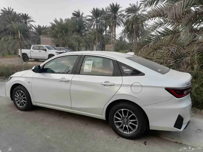 تويوتا يارس 2026 ليميتد عبد اللطيف جميل 2