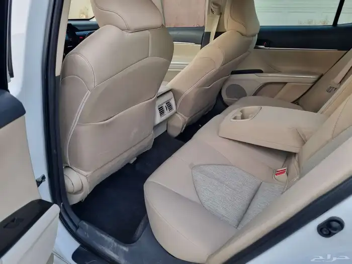 تويوتا كامري 2023 8