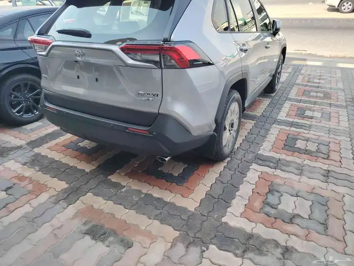 تويوتا راف فور XLE موديل 2025 سعودي 3