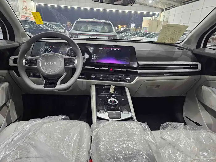 كيا سبورتاج 2026 نص فل لارج 1.5 6