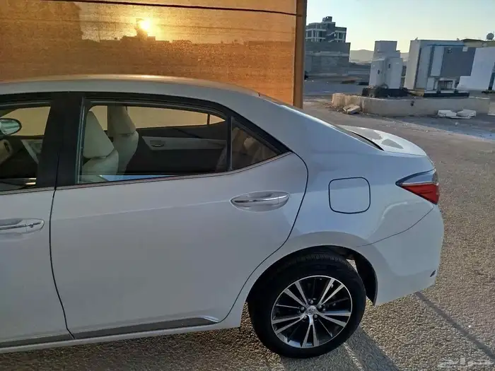 للبيع كورولا في المدينه المنوره ماشيه 152 5