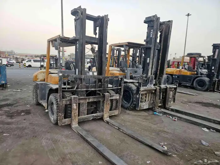 رافعه شوكيه الإيجار 10طن تي سي ام 2