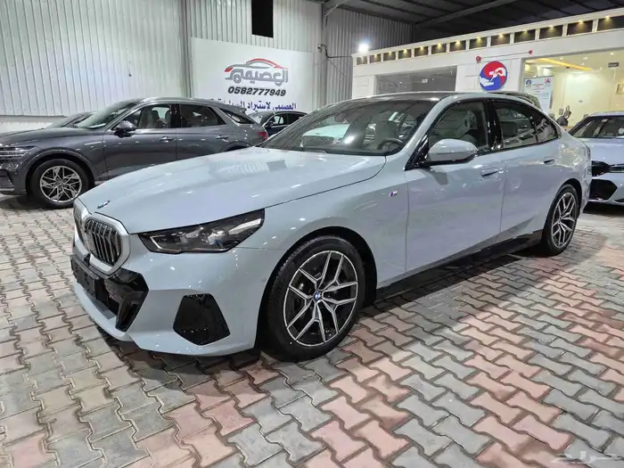 BMW520I M KIT - ممشى 16 الف -2024 8