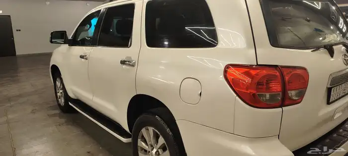 تيوتا سكويا لمتاد 2010 نظيف 4